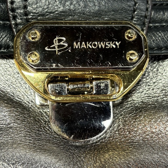B. Makowsky Women’s Orchard Flap Shoulder Bag - Picture 11 of 15